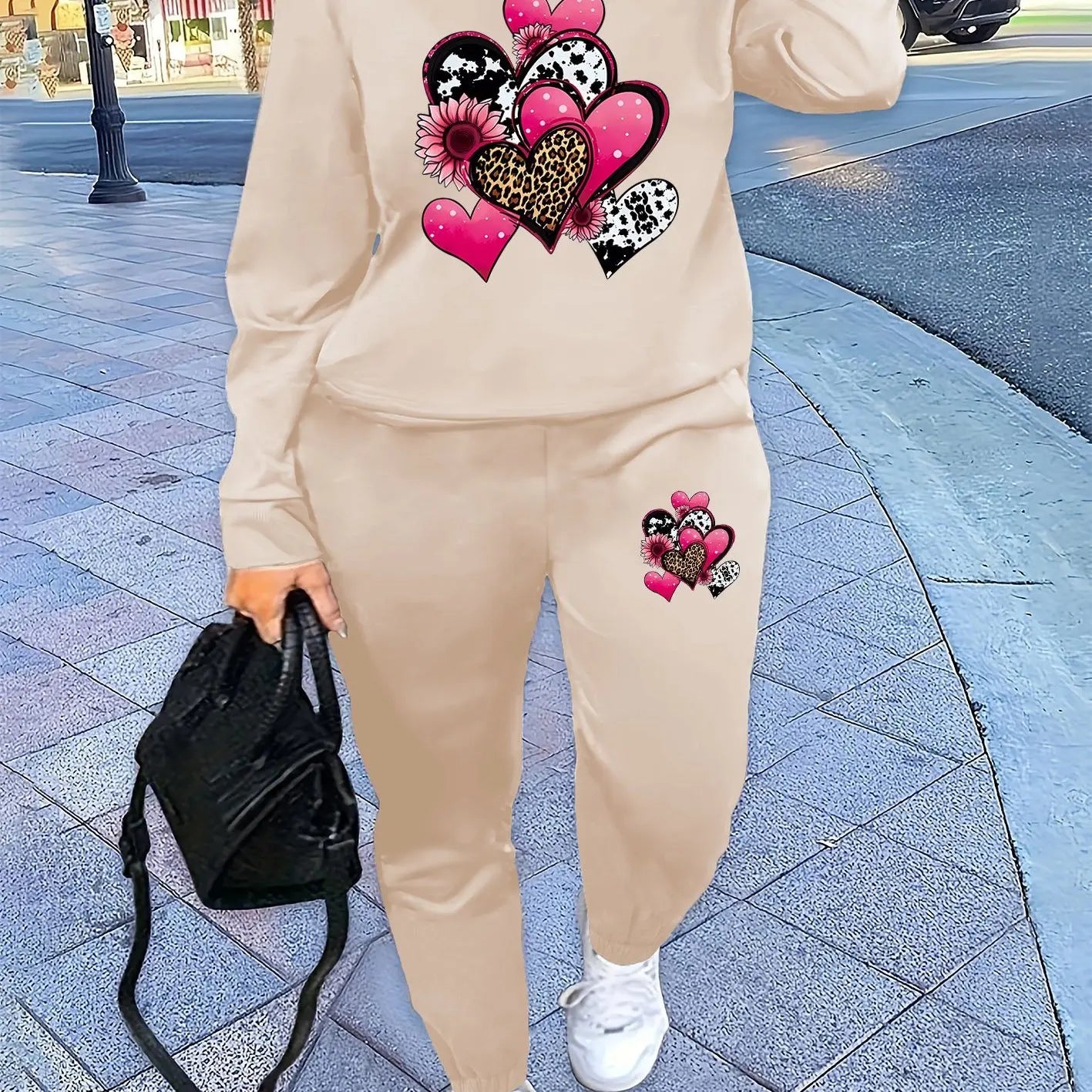Women's Autumn/Winter Hip Hop Casual Street Fashion Heart Pattern Printed Round Neck Sweatshirt+Sweatpants Warm Set