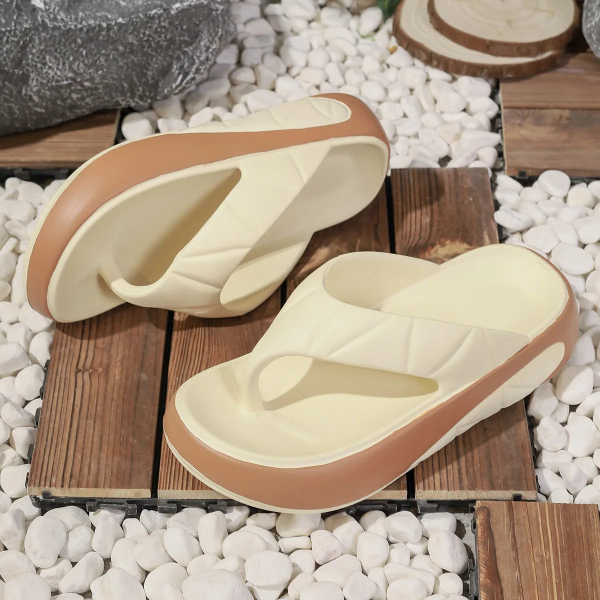 New Women's Elevating Flip-Flops EVA Thick Platform Sandals Summer Comfortable Thong Design Outdoor Fashion Lightweight FootwearElevate Summer Sandals