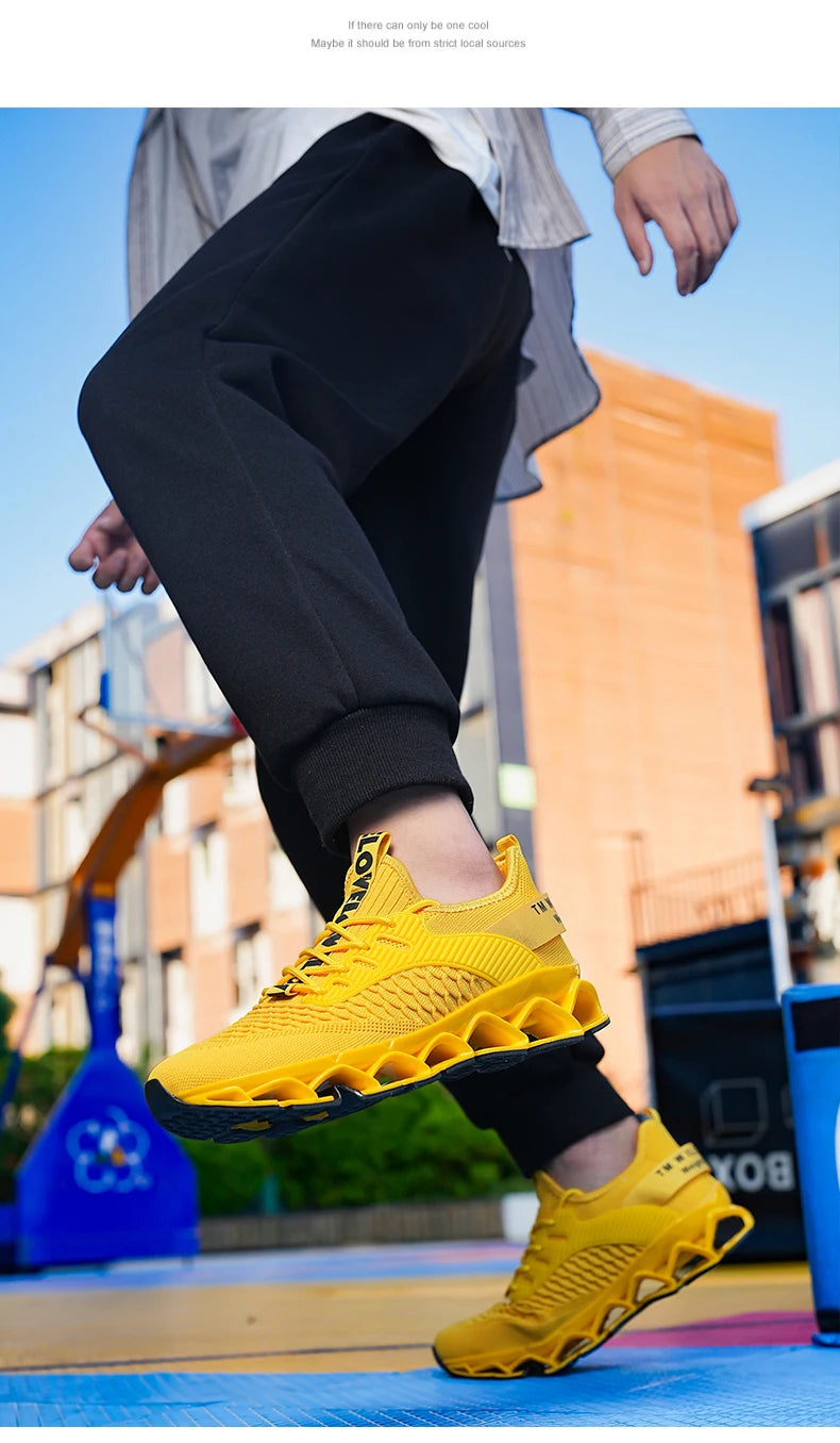 Breathable Casual Men's Sneakers Luxury Trainer Fashion Running Shoes for Men And Women Tenis Race Shoes